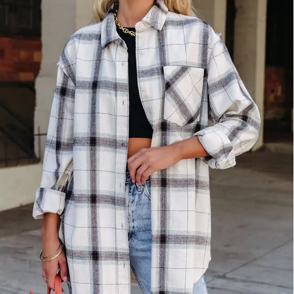 La Miel Frayed Plaid Button Down Oversized Flannel Top Shirt White Combo - Picture 4 of 9